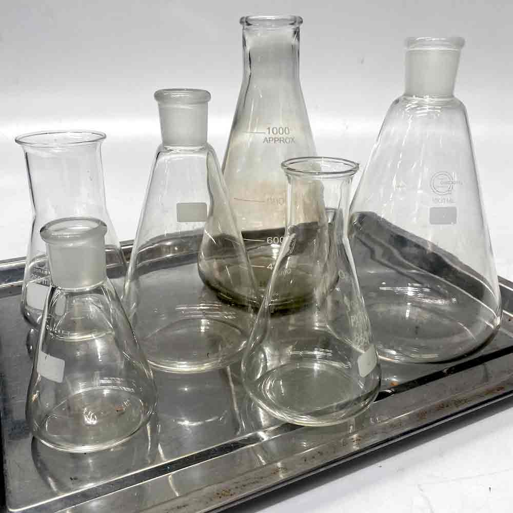 LAB GLASSWARE, Conical Flask 100mL (100/150/250/500/1000mL available)