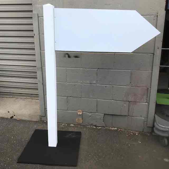 SIGN POST, White Pointer on Stand 1.5cm H (1m x 38cm Pointer)