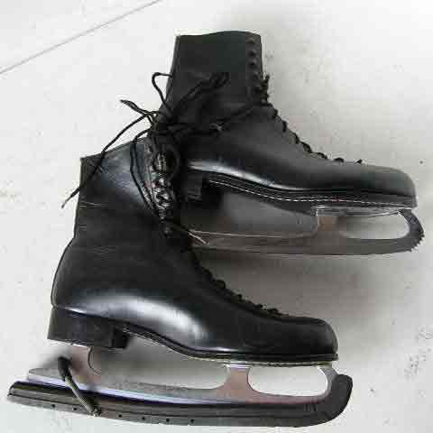 SKATES, Ice - Pair Black Leather