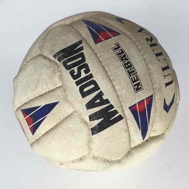 BALL, Netball - White Madison