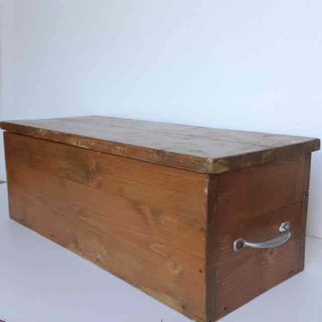 CRATE, Box w Hinged Lid